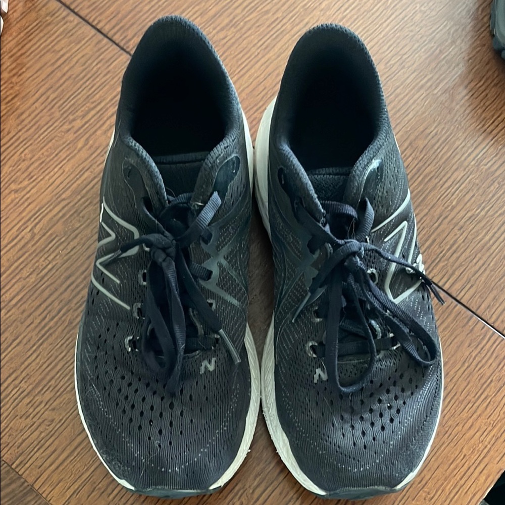 New Balance boys fresh foam 860 Running Shoes